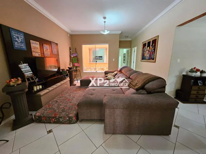Foto 8 de Casa com 3 quartos à venda, 250m2 em Jardim Regina, Indaiatuba - SP