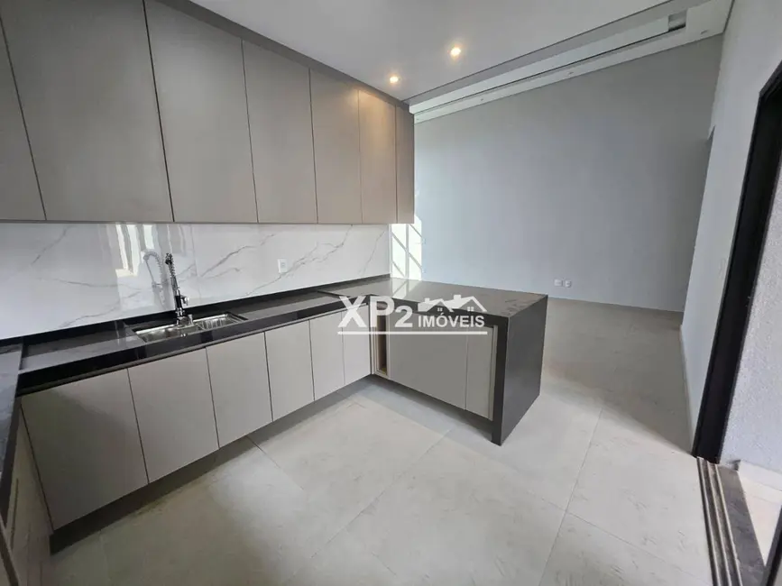 Foto 8 de Casa de Condomínio com 3 quartos à venda, 300m2 em Jardins Di Roma, Indaiatuba - SP