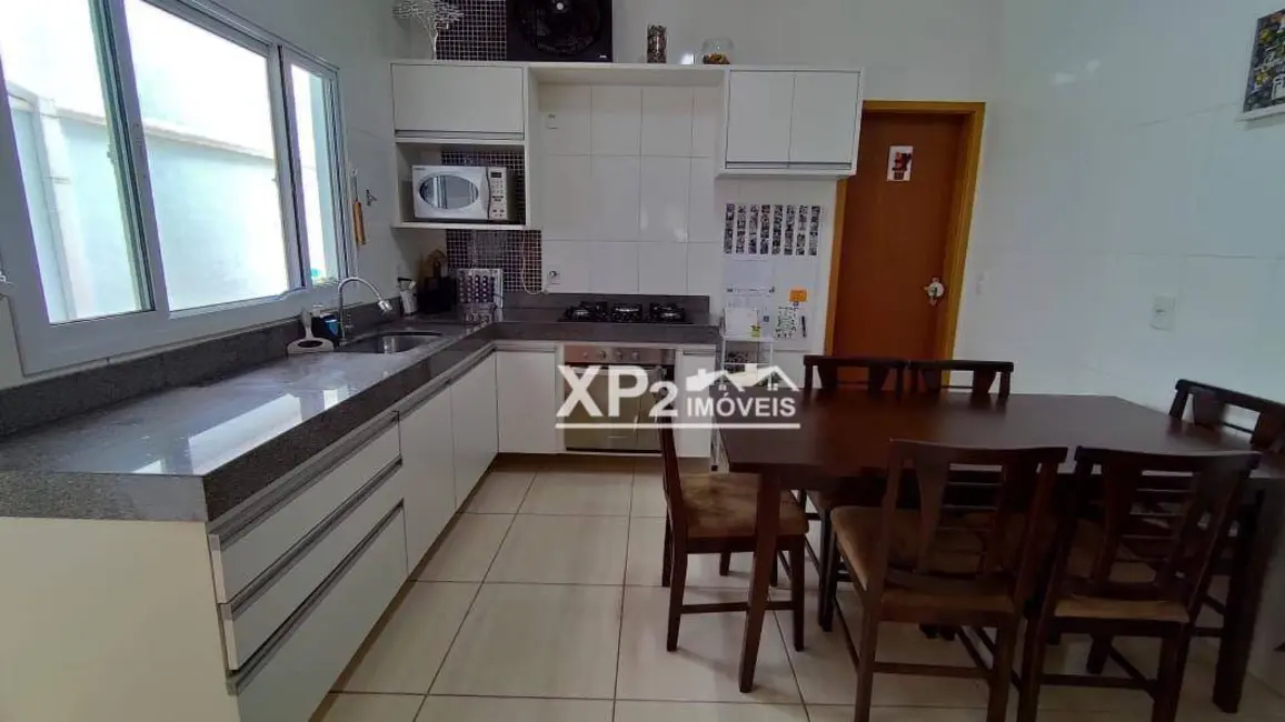 Foto 3 de Casa com 3 quartos à venda, 125m2 em Jardim Regente, Indaiatuba - SP