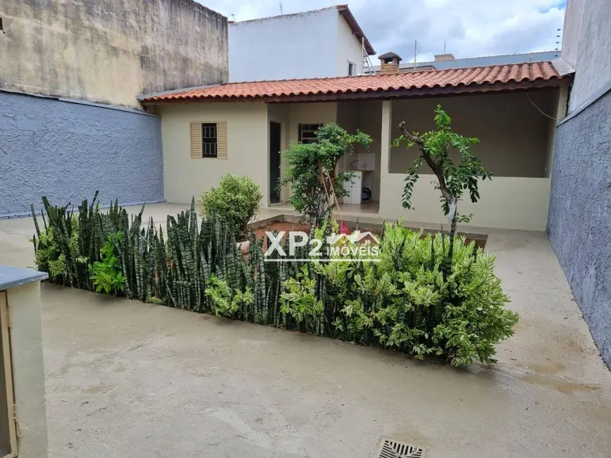 Foto 1 de Casa com 2 quartos à venda, 250m2 em Vila Furlan, Indaiatuba - SP