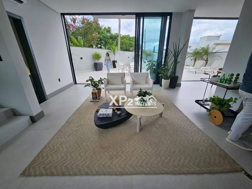 Foto 3 de Sobrado com 4 quartos à venda, 490m2 em Jardim Residencial Santa Clara, Indaiatuba - SP