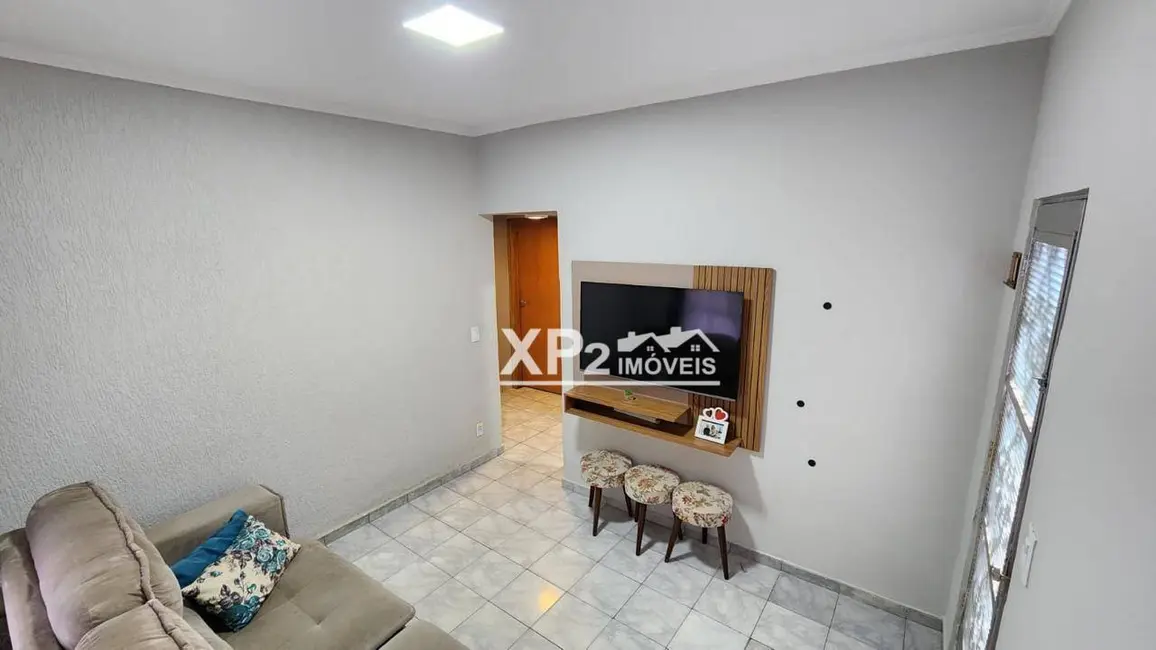 Casa com 3 quartos à venda, 250m2 em Jardim Nova Indaiá, Indaiatuba - SP - imagem 3 Foto 3 de Casa com 3 quartos à venda, 250m2 em Jardim Nova Indaiá, Indaiatuba - SP