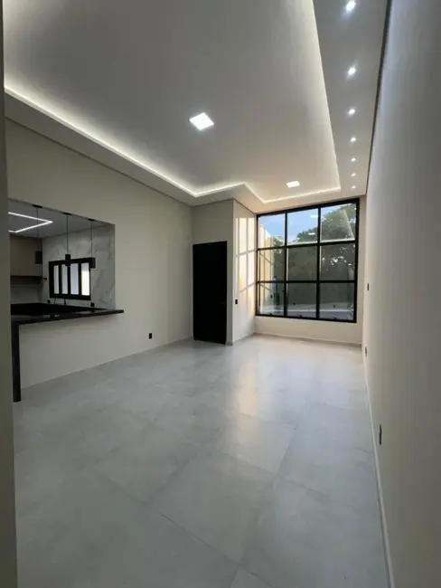 Foto 3 de Casa com 3 quartos à venda, 200m2 em Indaiatuba - SP