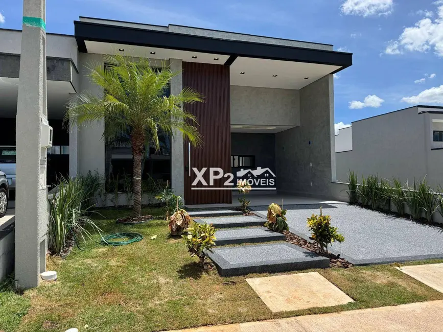 Foto 2 de Casa de Condomínio com 3 quartos à venda, 204m2 em Indaiatuba - SP