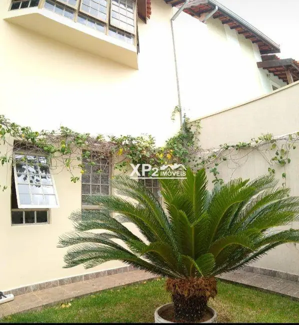 Foto 2 de Casa com 3 quartos à venda, 250m2 em Jardim Regente, Indaiatuba - SP