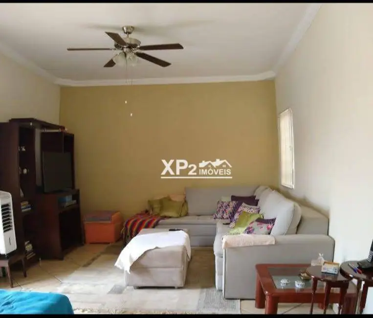 Foto 3 de Casa com 3 quartos à venda, 250m2 em Jardim Regente, Indaiatuba - SP