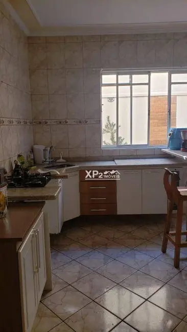 Foto 9 de Casa com 3 quartos à venda, 130m2 em Jardim Hubert, Indaiatuba - SP