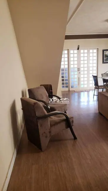 Foto 5 de Casa com 3 quartos à venda, 130m2 em Jardim Hubert, Indaiatuba - SP