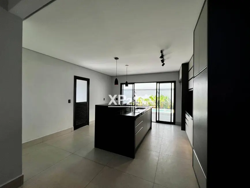 Foto 8 de Casa de Condomínio com 4 quartos à venda, 204m2 em Jardim Mantova, Indaiatuba - SP