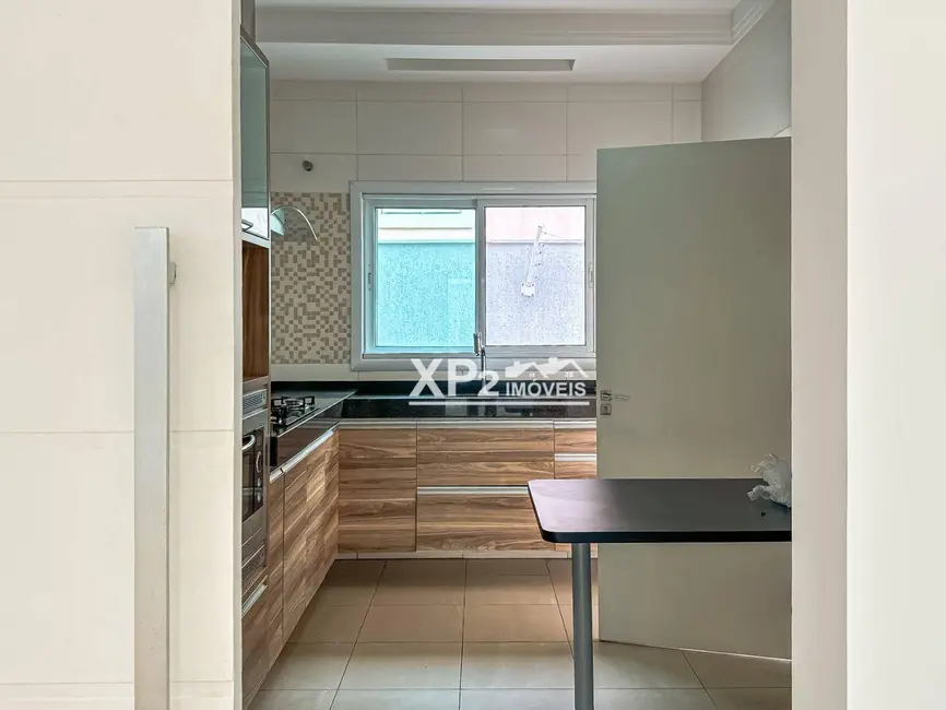 Casa de Condomínio com 3 quartos à venda, 300m2 em Jardim Portal dos Ipês, Indaiatuba - SP - imagem 8 Foto 8 de Casa de Condomínio com 3 quartos à venda, 300m2 em Jardim Portal dos Ipês, Indaiatuba - SP