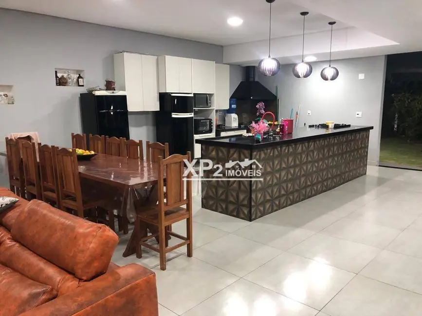 Foto 1 de Chácara com 4 quartos à venda, 2800m2 em Colinas do Mosteiro de Itaici, Indaiatuba - SP