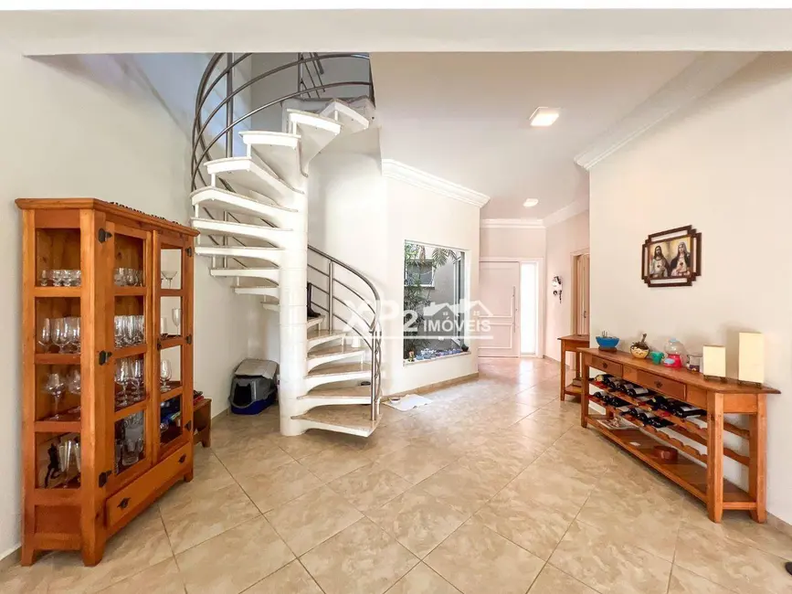 Chácara com 3 quartos à venda e para alugar, 1551m2 em Terras de Itaici, Indaiatuba - SP - imagem 5 Foto 5 de Chácara com 3 quartos à venda e para alugar, 1551m2 em Terras de Itaici, Indaiatuba - SP