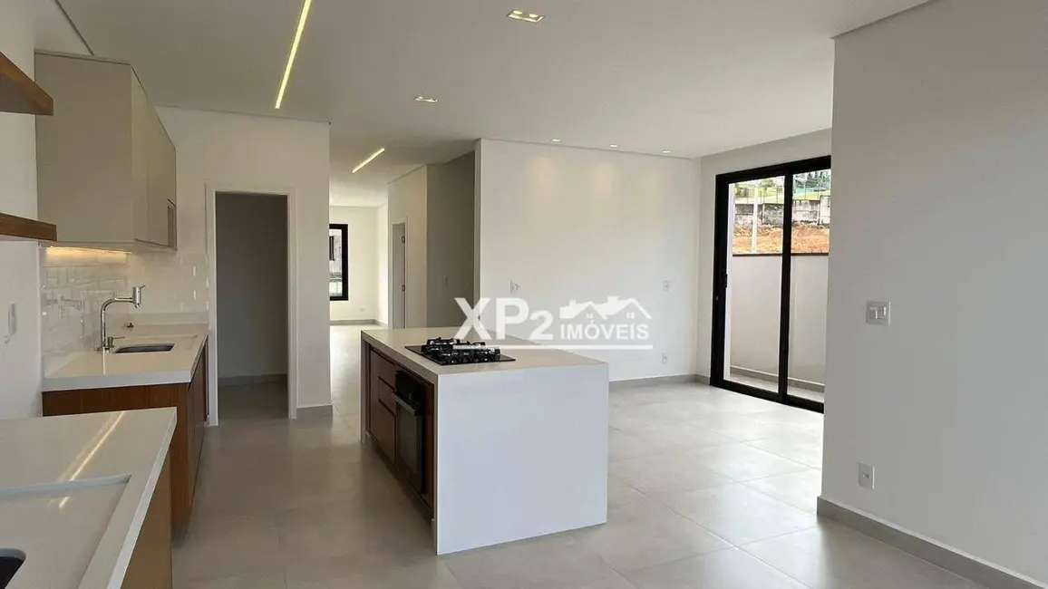 Foto 8 de Casa com 3 quartos à venda, 228m2 em Indaiatuba - SP