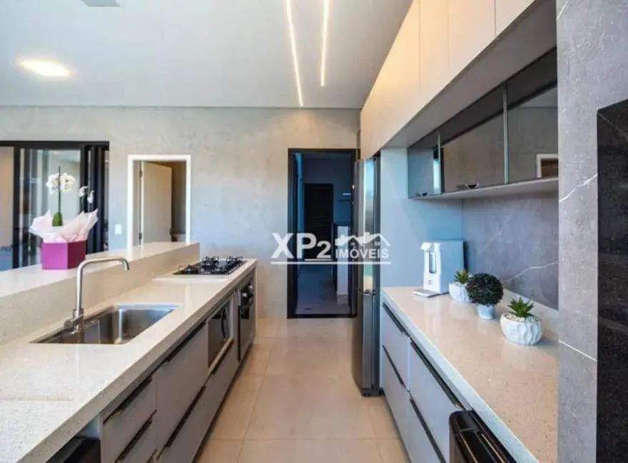 Casa de Condomínio com 4 quartos à venda, 200m2 em Jardim Doutor Carlos Augusto de Camargo Andrade, Indaiatuba - SP - imagem 5 Foto 5 de Casa de Condomínio com 4 quartos à venda, 200m2 em Jardim Doutor Carlos Augusto de Camargo Andrade, Indaiatuba - SP