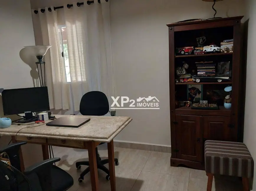 Casa com 3 quartos à venda, 250m2 em Jardim Europa II, Indaiatuba - SP - imagem 4 Foto 4 de Casa com 3 quartos à venda, 250m2 em Jardim Europa II, Indaiatuba - SP