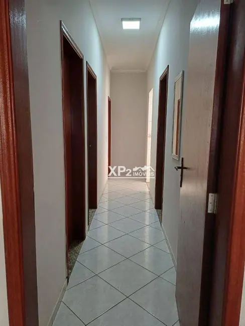 Foto 8 de Casa com 3 quartos à venda, 250m2 em Jardim Regina, Indaiatuba - SP