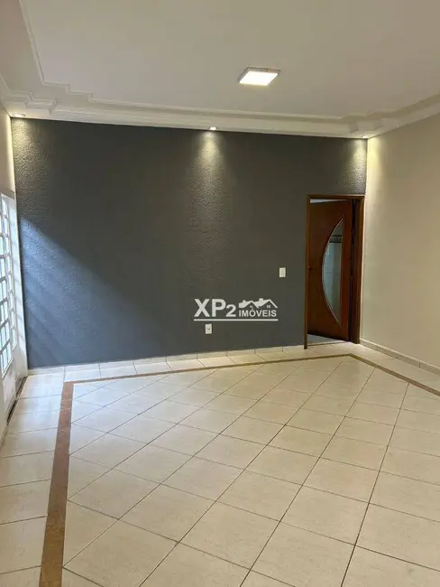 Foto 3 de Casa com 3 quartos à venda, 150m2 em Parque São Lourenço, Indaiatuba - SP