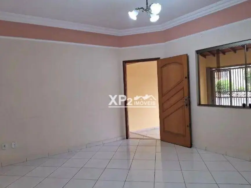 Casa com 3 quartos à venda, 150m2 em Parque São Lourenço, Indaiatuba - SP - imagem 3 Foto 3 de Casa com 3 quartos à venda, 150m2 em Parque São Lourenço, Indaiatuba - SP