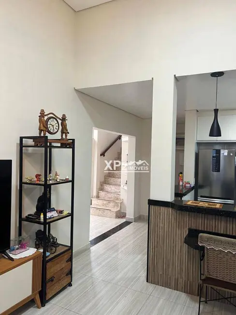 Foto 2 de Casa de Condomínio com 3 quartos à venda, 150m2 em Jardim Alice, Indaiatuba - SP