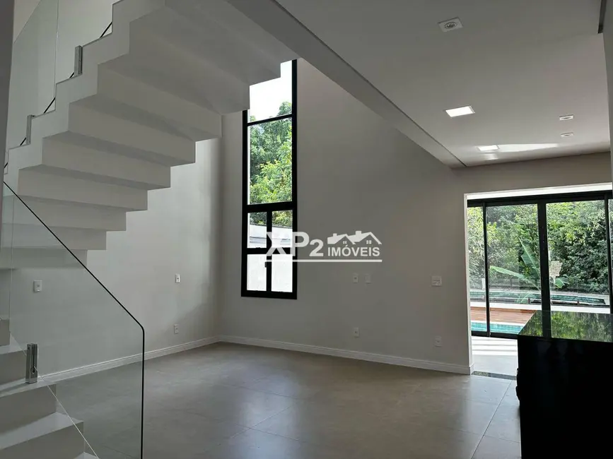 Foto 3 de Casa de Condomínio com 3 quartos à venda, 300m2 em Jardins Di Roma, Indaiatuba - SP