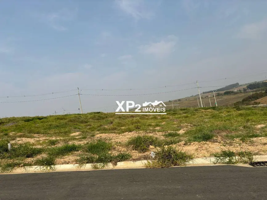 Foto 1 de Terreno / Lote à venda, 175m2 em Elias Fausto - SP