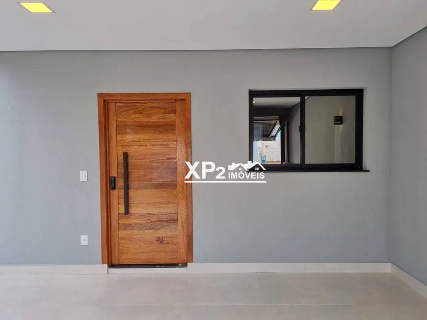 Foto 2 de Casa com 3 quartos à venda, 150m2 em Jardim Monte Carlo, Indaiatuba - SP