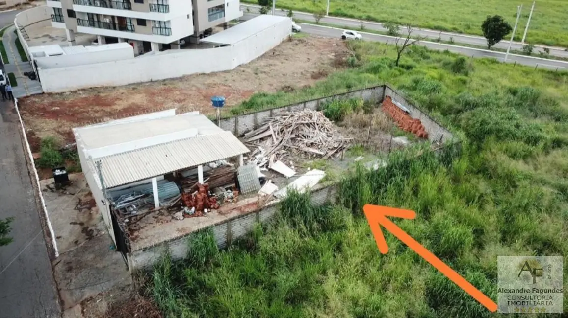 Foto 2 de Terreno / Lote à venda em Goiania - GO
