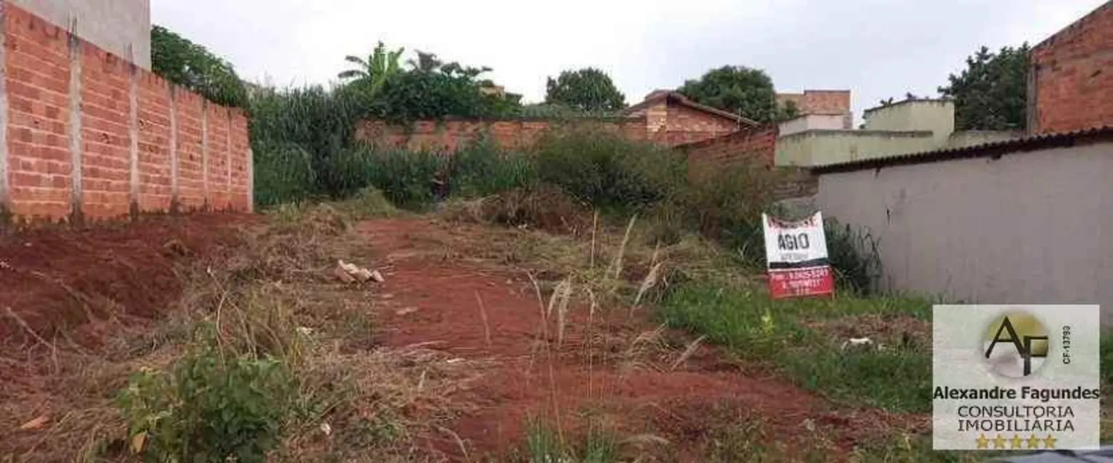 Foto 2 de Terreno / Lote à venda em Goiania - GO