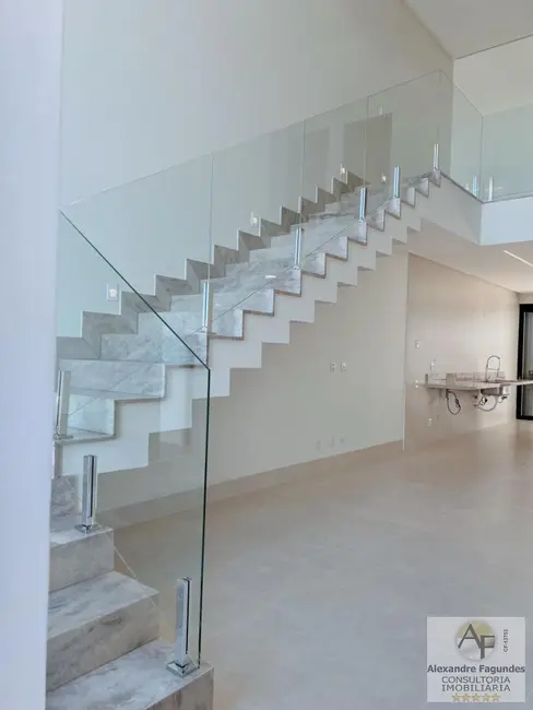 Foto 5 de Casa de Condomínio com 4 quartos à venda, 234m2 em Aparecida De Goiania - GO