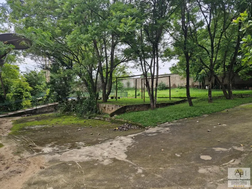 Foto 8 de Chácara à venda em Aparecida De Goiania - GO