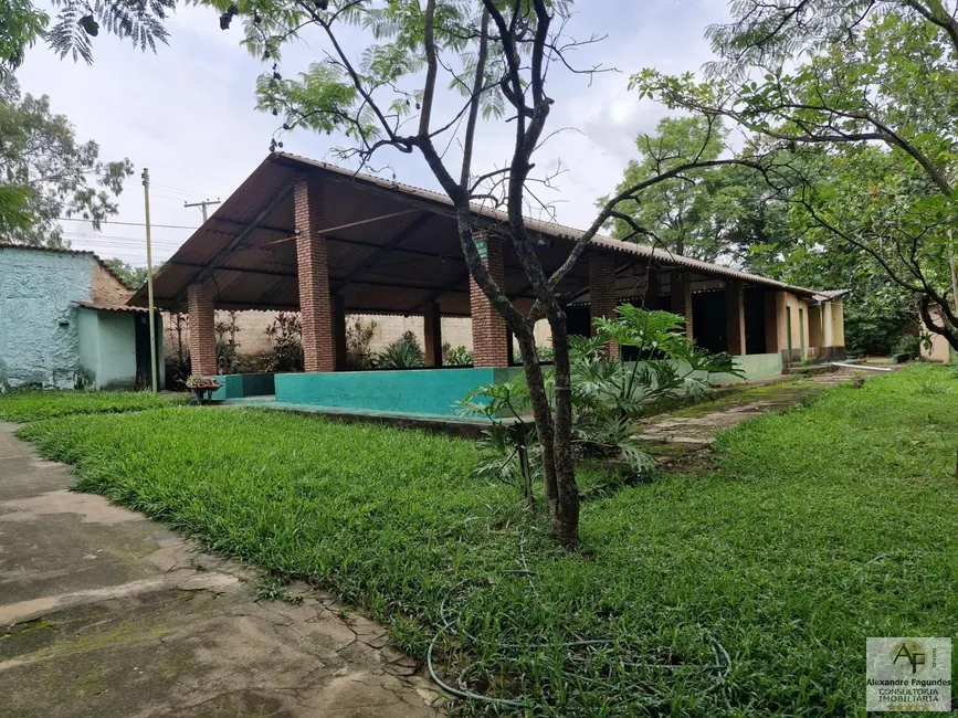 Foto 2 de Chácara à venda em Aparecida De Goiania - GO