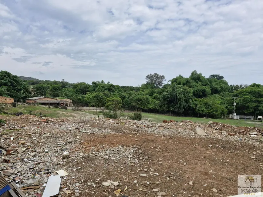 Foto 4 de Chácara à venda em Aparecida De Goiania - GO