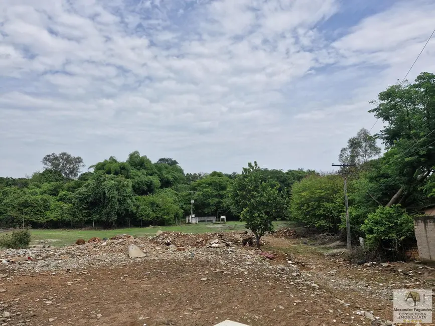 Foto 7 de Chácara à venda em Aparecida De Goiania - GO