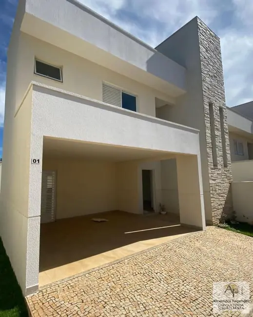 Foto 2 de Casa de Condomínio com 3 quartos à venda, 150m2 em Aparecida De Goiania - GO