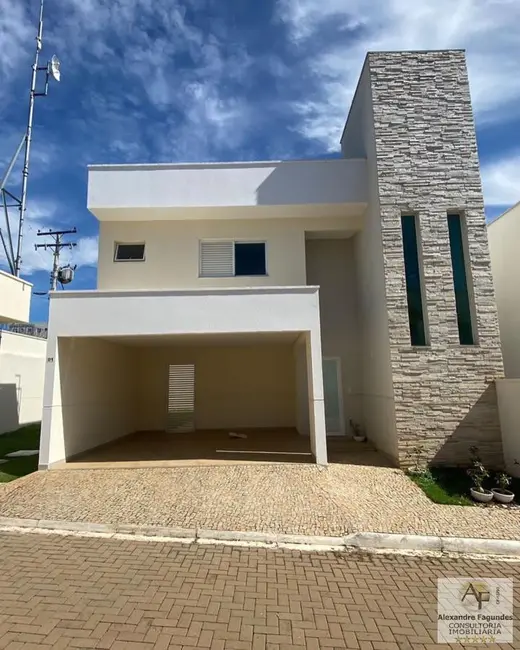 Foto 1 de Casa de Condomínio com 3 quartos à venda, 150m2 em Aparecida De Goiania - GO