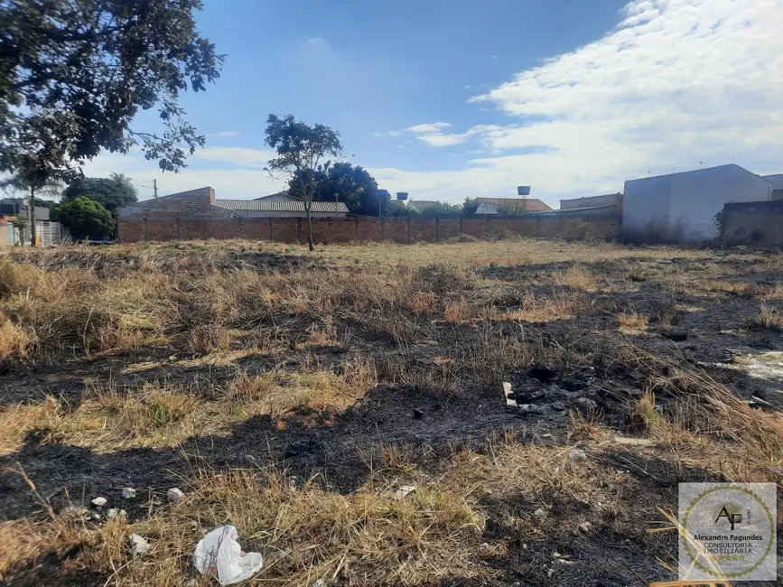 Foto 2 de Terreno / Lote à venda em Aparecida De Goiania - GO