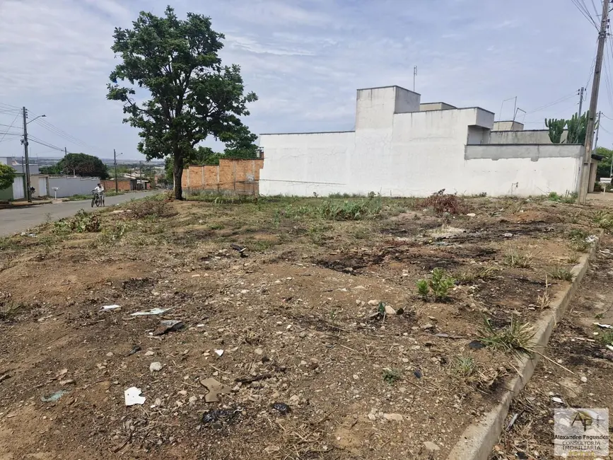 Foto 6 de Terreno / Lote à venda em Aparecida De Goiania - GO
