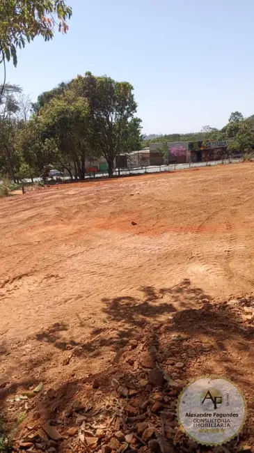 Foto 3 de Terreno / Lote à venda em Aparecida De Goiania - GO