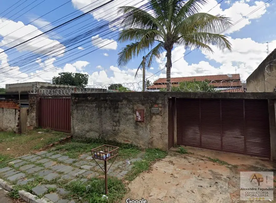 Foto 1 de Casa com 3 quartos à venda, 324m2 em Aparecida De Goiania - GO