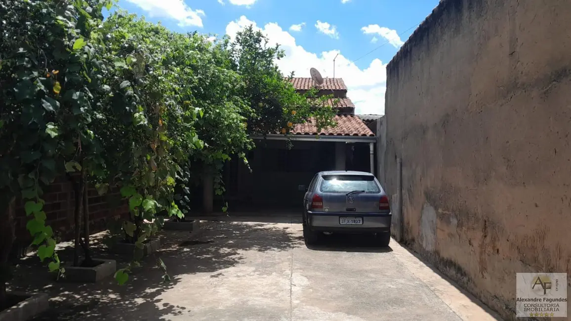 Foto 3 de Casa com 3 quartos à venda, 324m2 em Aparecida De Goiania - GO