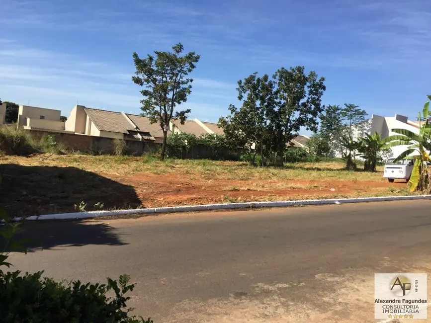 Foto 2 de Terreno / Lote à venda em Goiania - GO