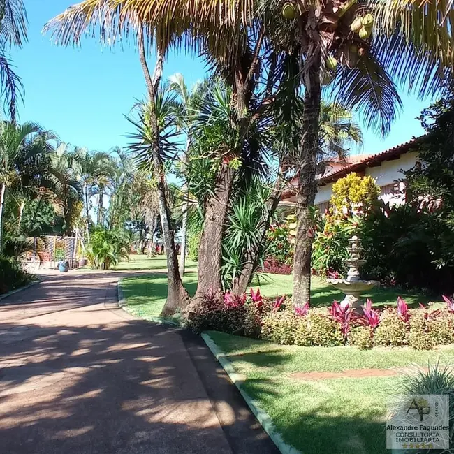 Foto 8 de Chácara à venda, 850m2 em Goiania - GO