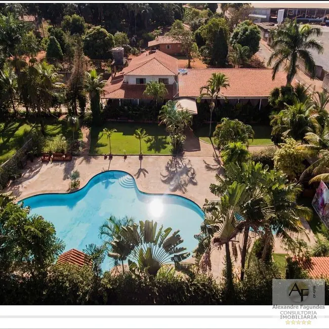 Foto 1 de Chácara à venda, 850m2 em Goiania - GO