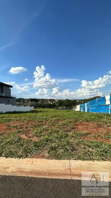 Foto 1 de Terreno / Lote à venda em Goiania - GO