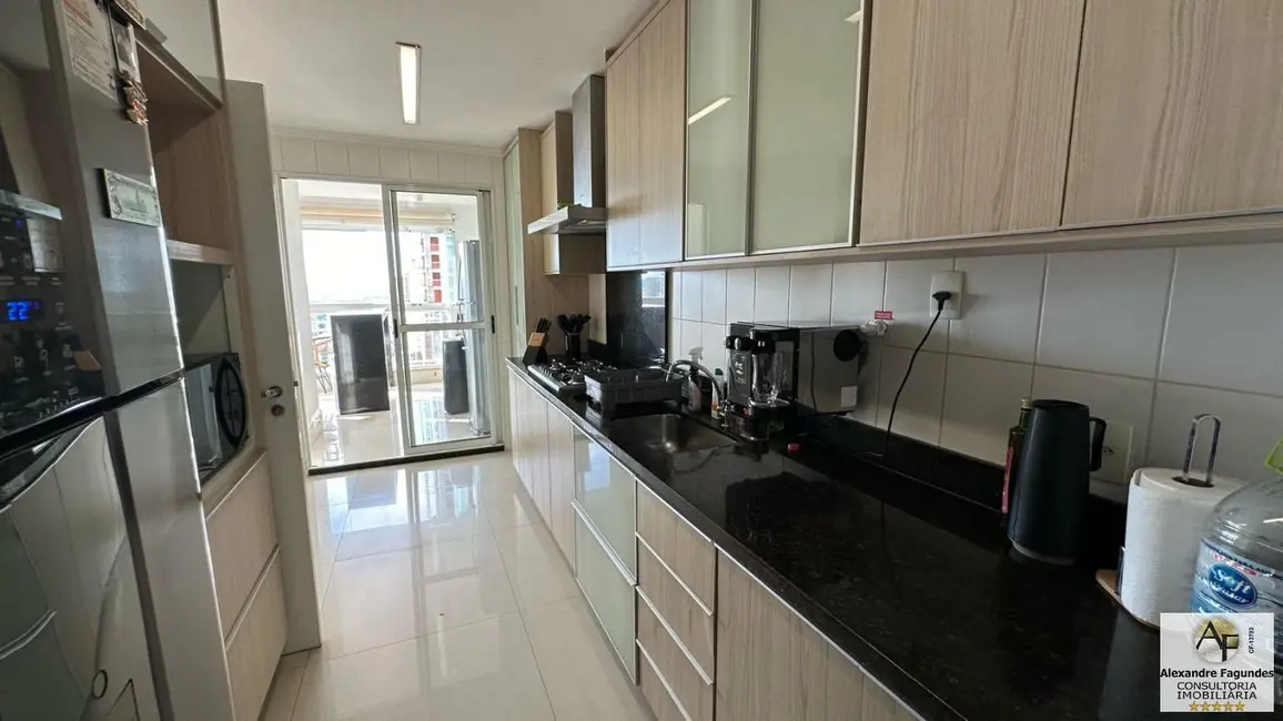 Apartamento com 4 quartos à venda, 145m2 em Goiania - GO - imagem 8 Foto 8 de Apartamento com 4 quartos à venda, 145m2 em Goiania - GO