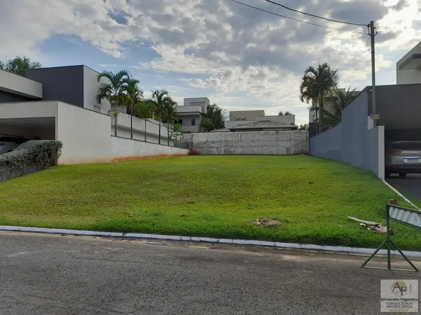 Foto 1 de Terreno / Lote à venda em Goiania - GO