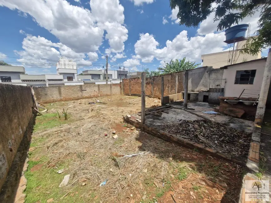 Foto 6 de Terreno / Lote à venda em Goiania - GO