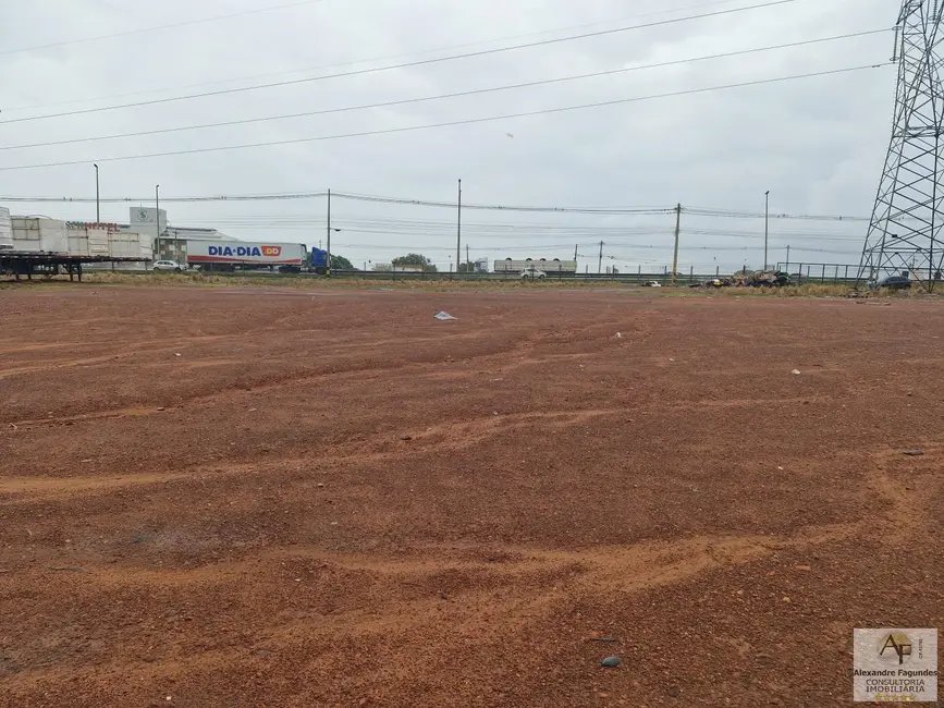 Foto 5 de Terreno / Lote à venda em Aparecida De Goiania - GO