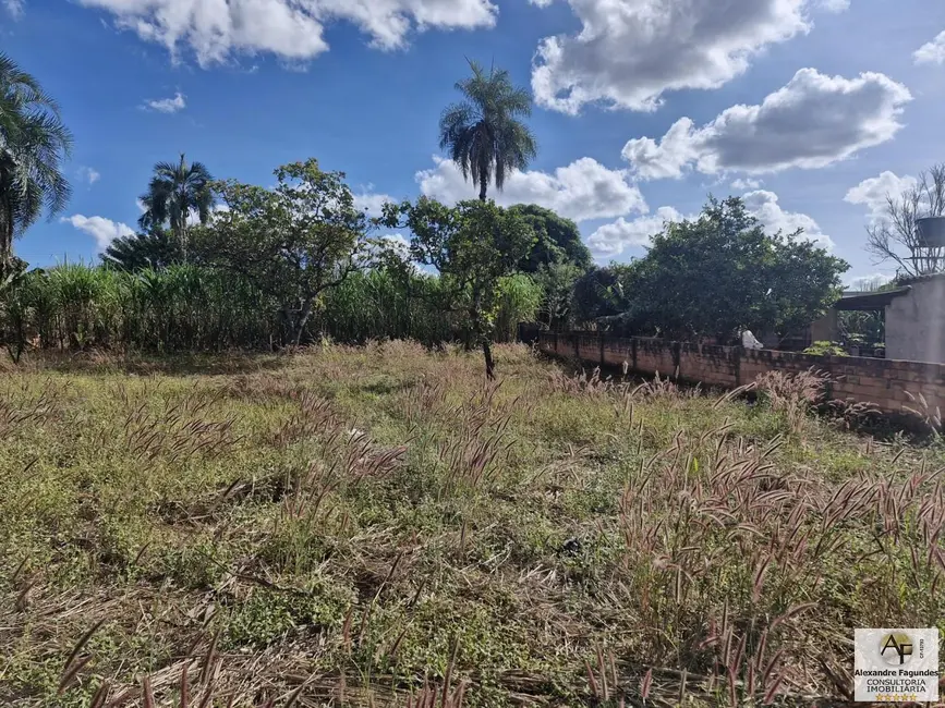 Foto 2 de Terreno / Lote à venda em Aparecida De Goiania - GO