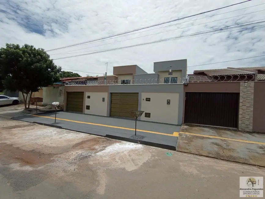 Foto 2 de Casa com 2 quartos à venda, 90m2 em Aparecida De Goiania - GO